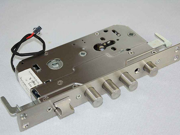 红岗24小时上门开锁公司